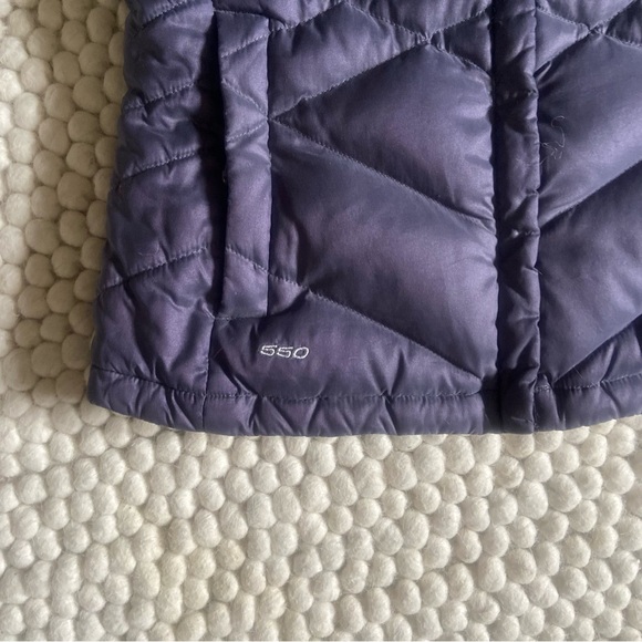 The North Face Women's light plum color Puffer Vest - Picture 5 of 17